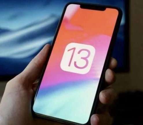 西湖苹果手机维修分享iPhone 12如何保养 